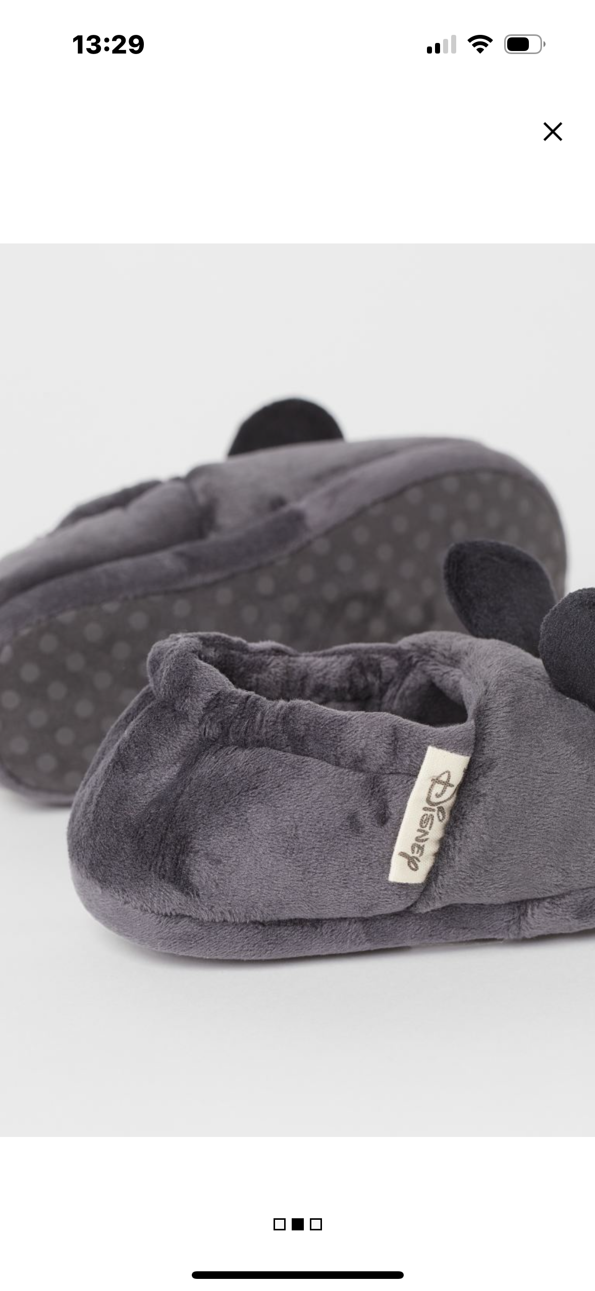 H&M’s soft appliqué slippers