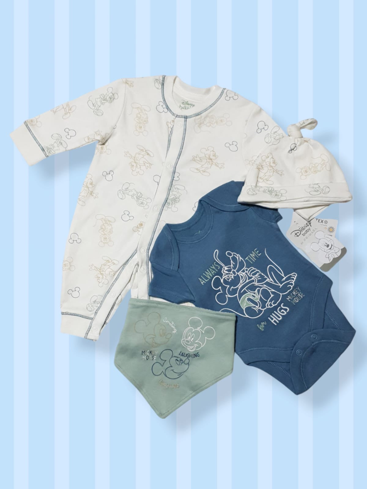Primark Disney Baby starter set