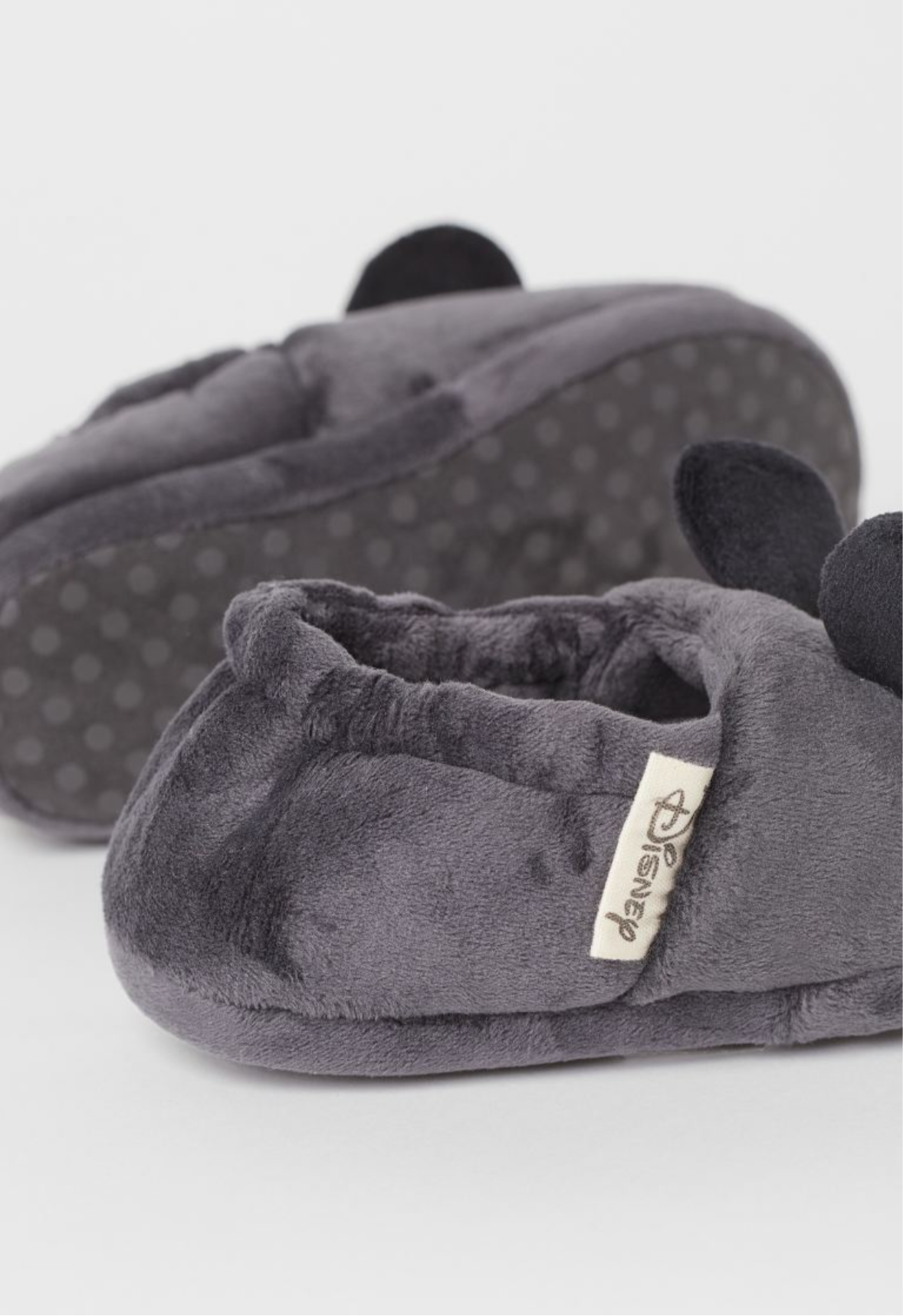 H&M’s soft appliqué slippers