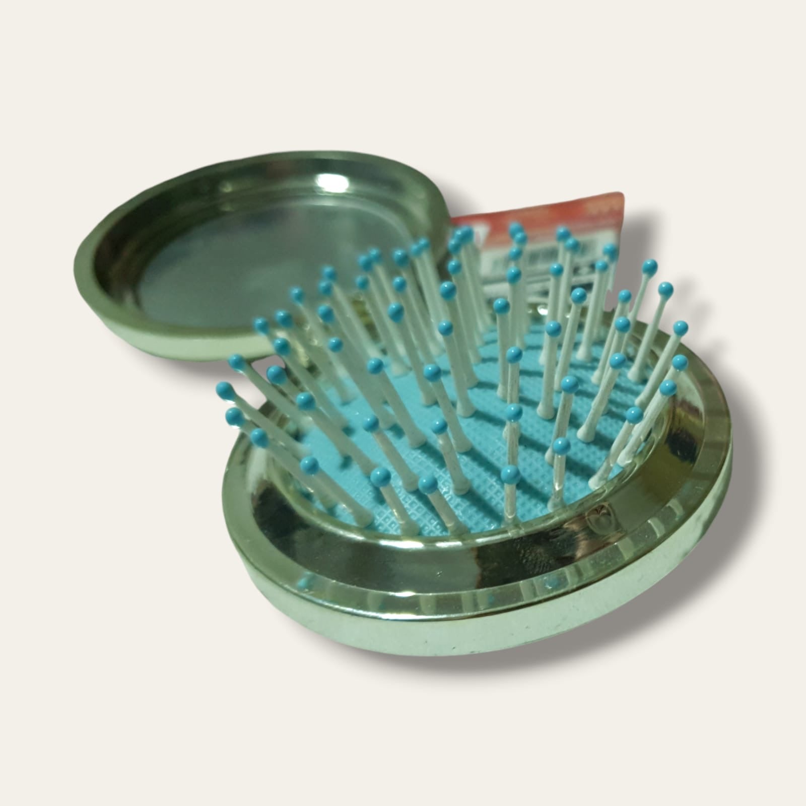 Claire’s Frozen mirror/brush